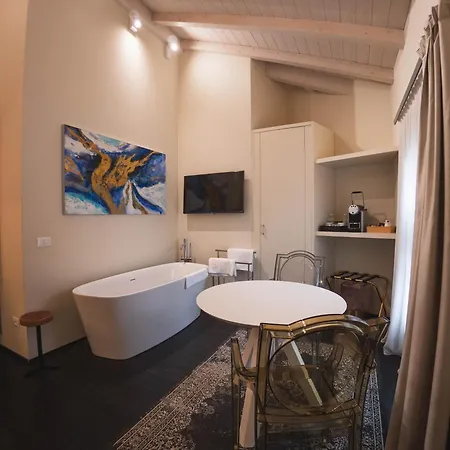 Palazzo Gozzi Bed&beauty Panzió Parma