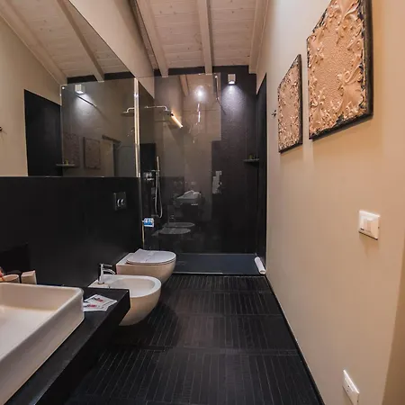 Bed and Breakfast Palazzo Gozzi Bed & Beauty 4*