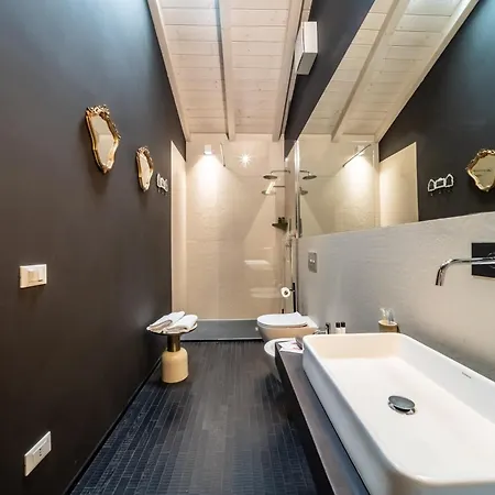 Palazzo Gozzi Bed & Beauty Bed & Breakfast