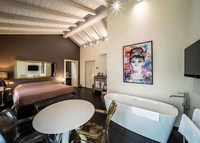 Bed & Breakfast Palazzo Gozzi Bed & Beauty